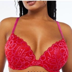 Savage X Fenty  “bite me” bra